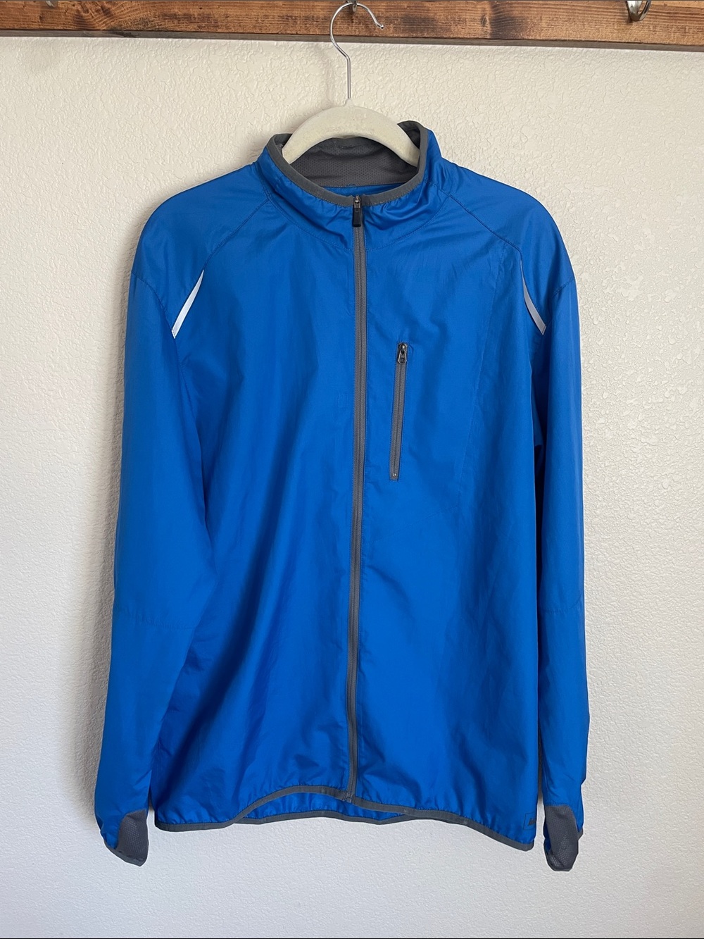 REI Men's Blue Lightweight Full-Zip Jacket M Windbreaker Hiking Outdoor Active